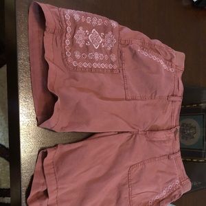 Sonoma Embroidered Bermuda Shorts Sz 12 NWT